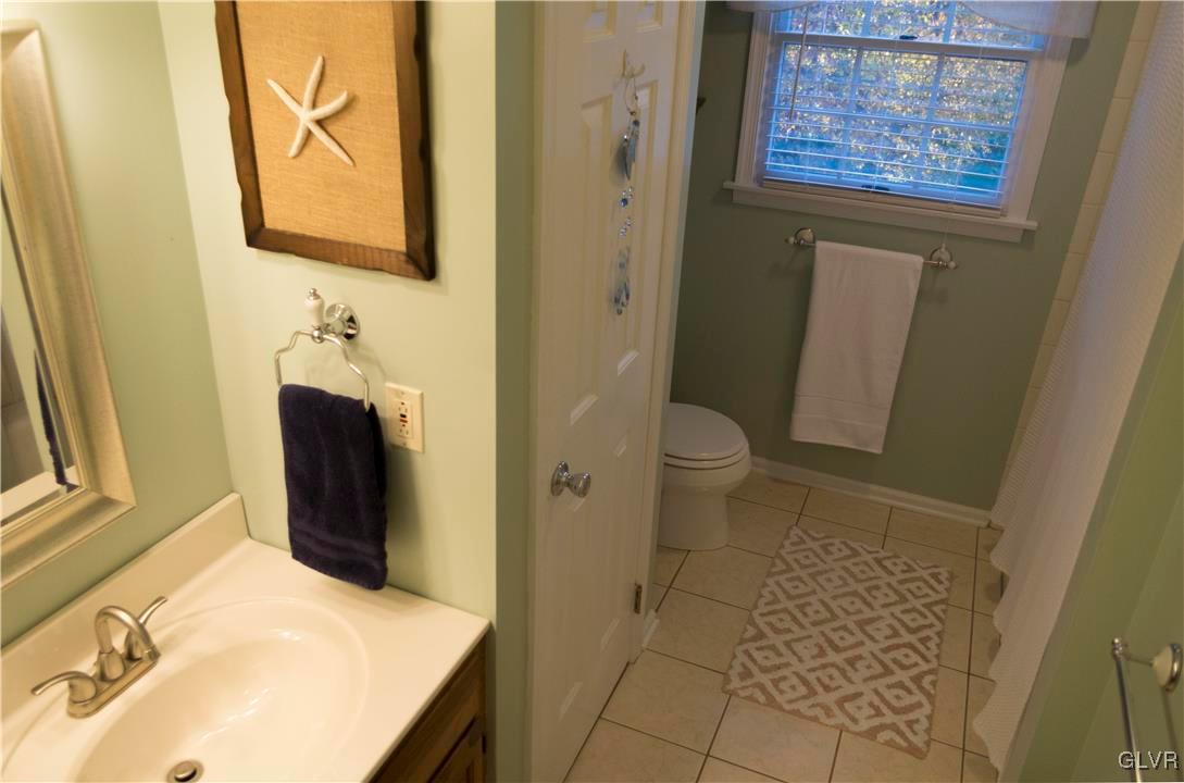 895 Lahr Road Nazareth, PA 18064 - Photo 17 of 23 Gallery Image 17
