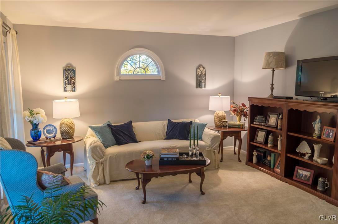 895 Lahr Road Nazareth, PA 18064 - Photo 3 of 23 Gallery Image 3