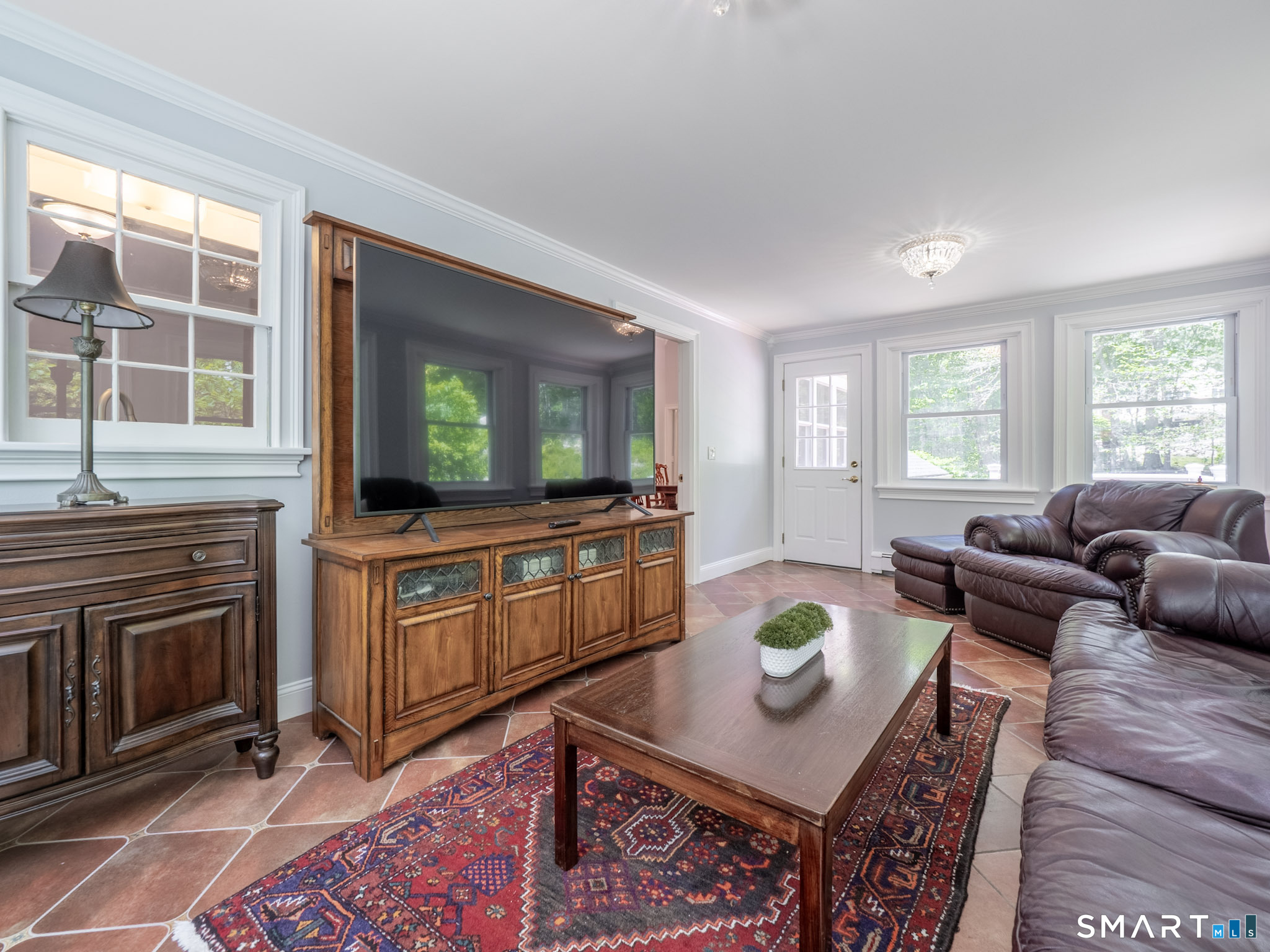 34 Powder Horn Hill Road Wilton, CT 06897 - Photo 10 of 24