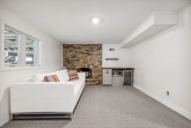 $5,200 | 18620 26th Avenue North, Plymouth, MN 55447