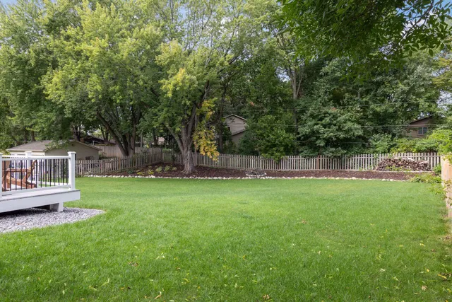 $5,200 | 18620 26th Avenue North, Plymouth, MN 55447