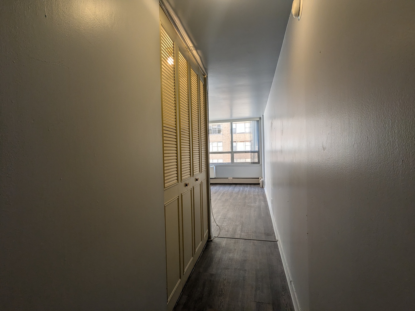 6171 North Sheridan Road, Unit 1408 Chicago, IL 60660 - Photo 13 of 18