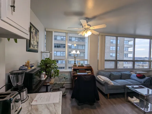 $140,000 | 6171 North Sheridan Road, Unit 1408, Chicago, IL 60660