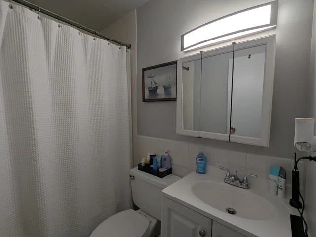 $140,000 | 6171 North Sheridan Road, Unit 1408, Chicago, IL 60660