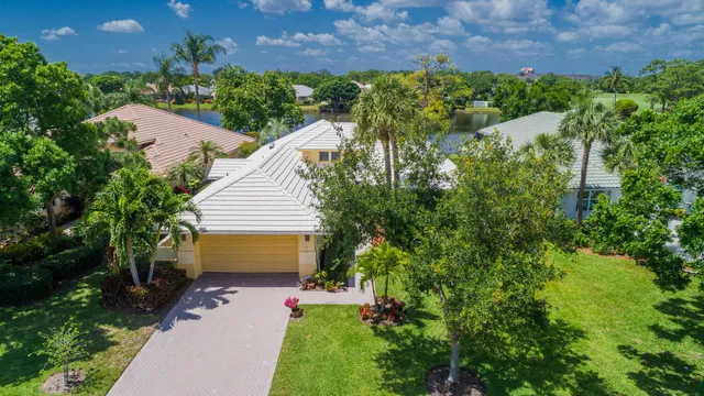 $689,900 | 3510 Southeast Cambridge Drive, Stuart, FL 34997