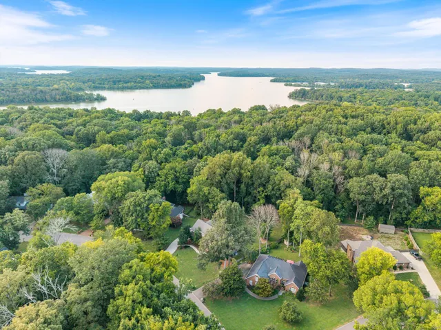 $799,900 | 124 Laural Hill Drive, Smyrna, TN 37167