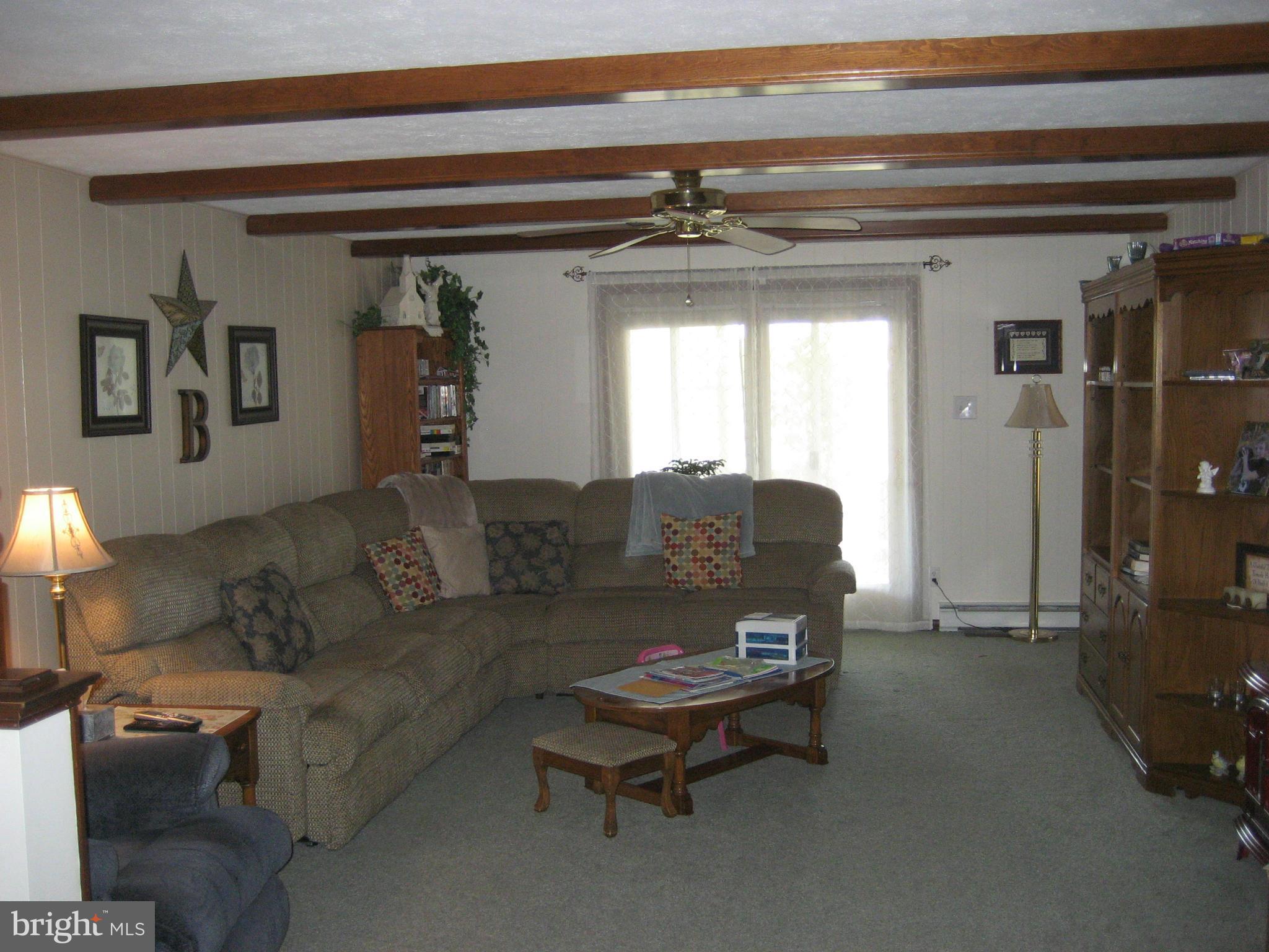 7293 Covingtons Corner Road Bealeton, VA 22712 - Photo 5 of 30 Living Room