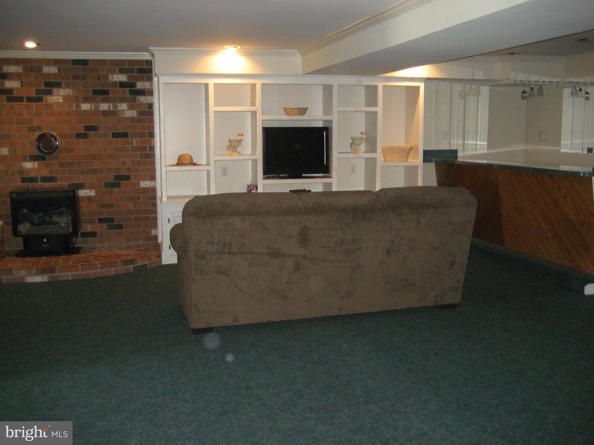 7293 Covingtons Corner Road Bealeton, VA 22712 - Photo 8 of 30 Family Room