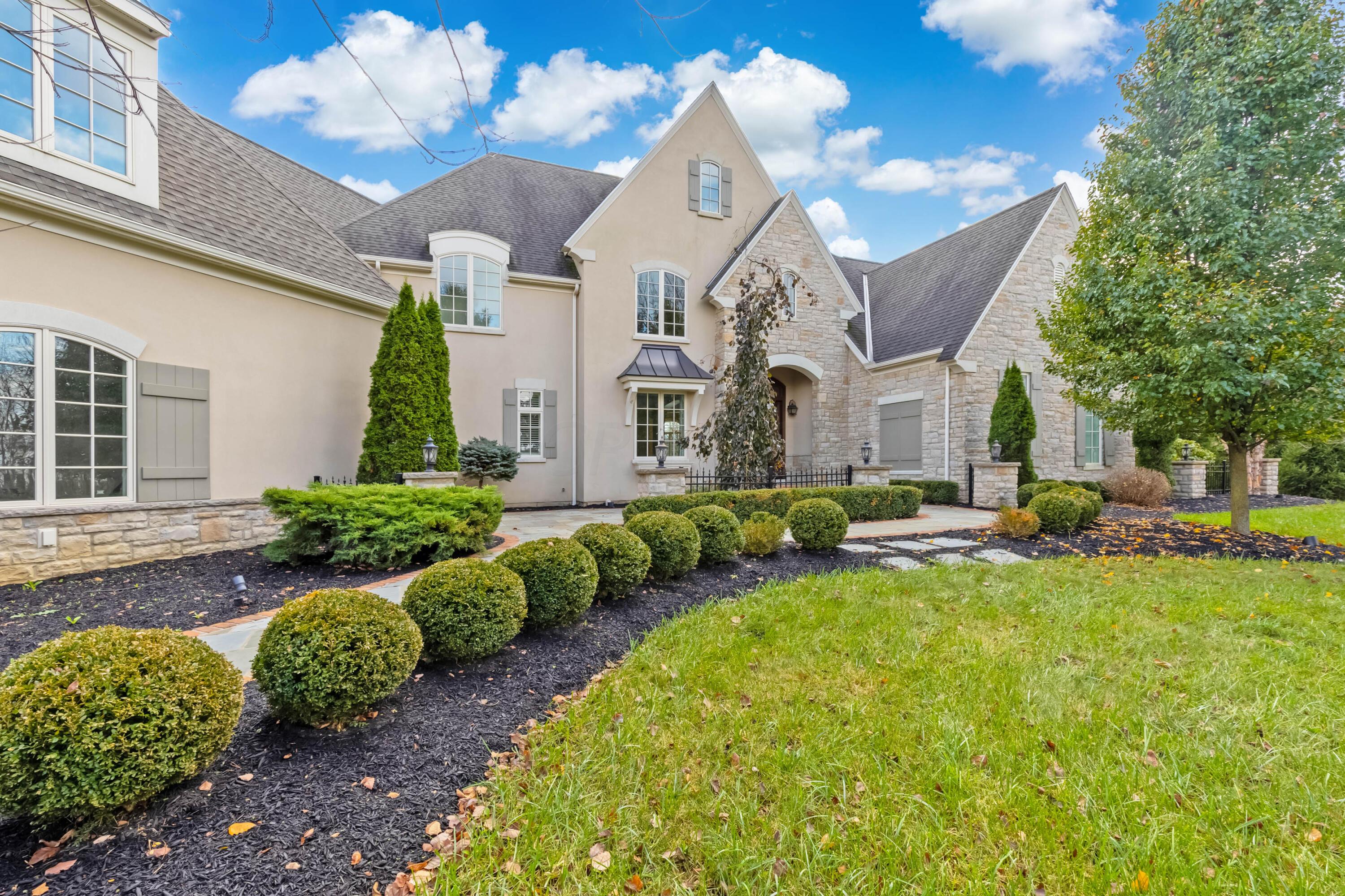 8850 Trimmer Road Centerburg, OH 43011 - Photo 4 of 99 4. Front Exterior