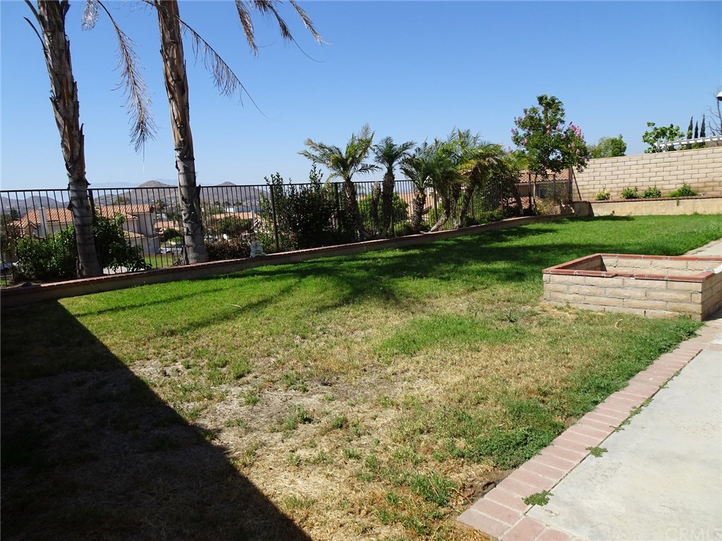 13001 August Circle Riverside, CA 92503 - Photo 22 of 26