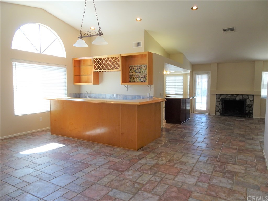 13001 August Circle Riverside, CA 92503 - Photo 4 of 26