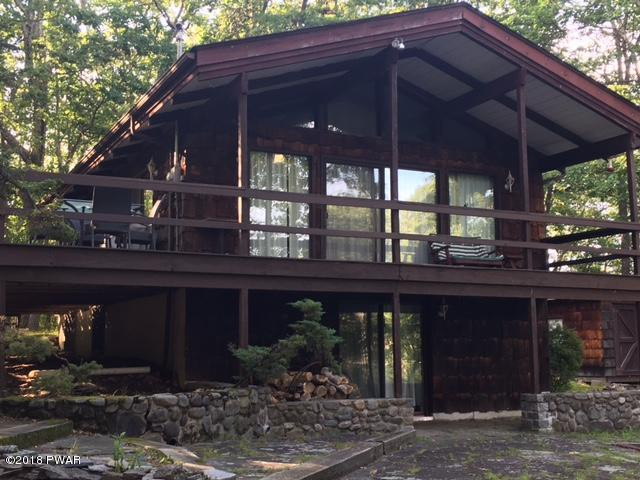 112 Colonia Road Milford, PA 18337 - Photo 2 of 16 Front of Home