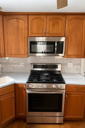 $507,000 | 15 Lincoln Avenue, Hull, MA 02045