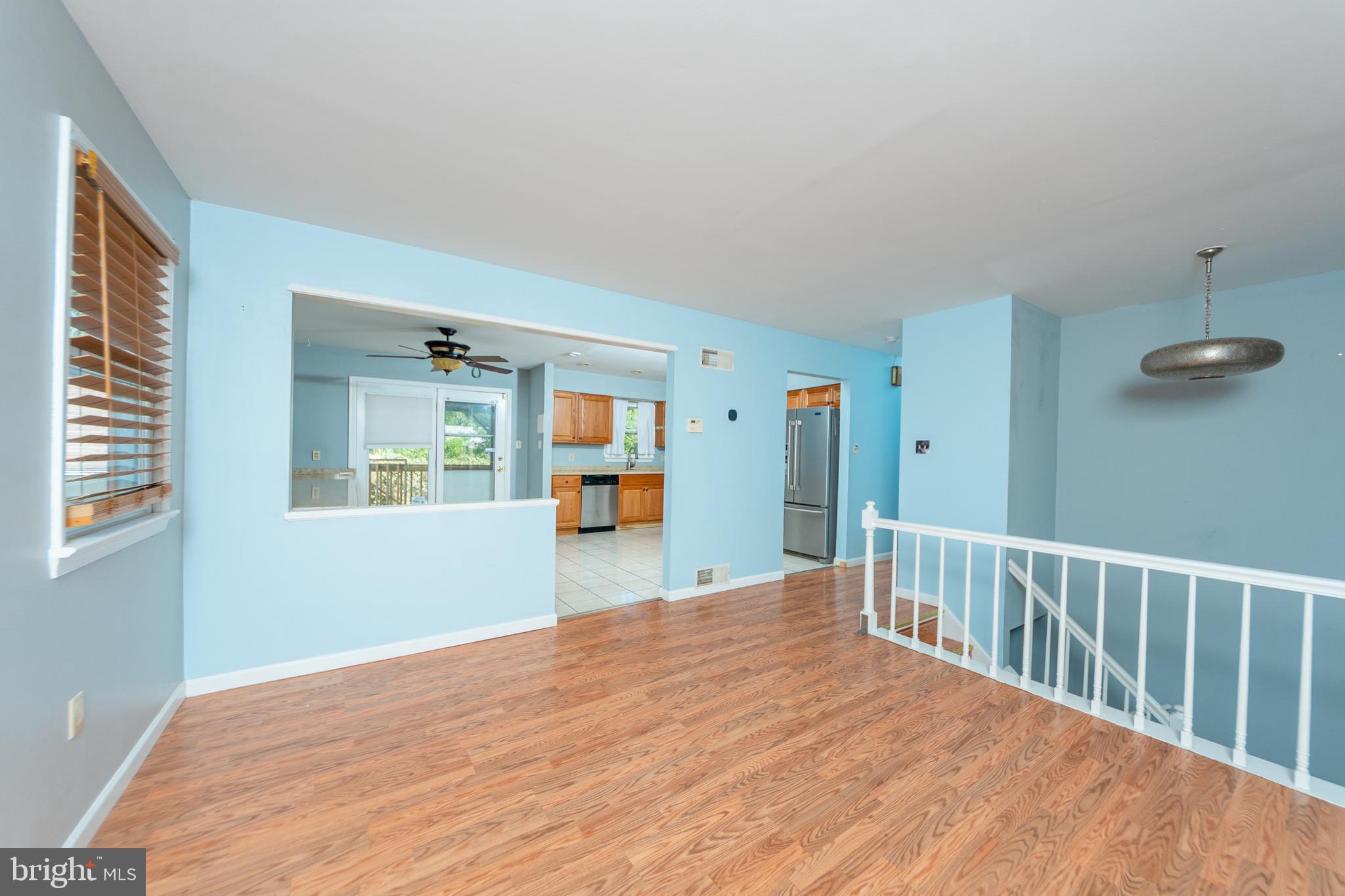 2069 Stone Mill Road Lancaster, PA 17603 - Photo 4 of 52 LIVING ROOM