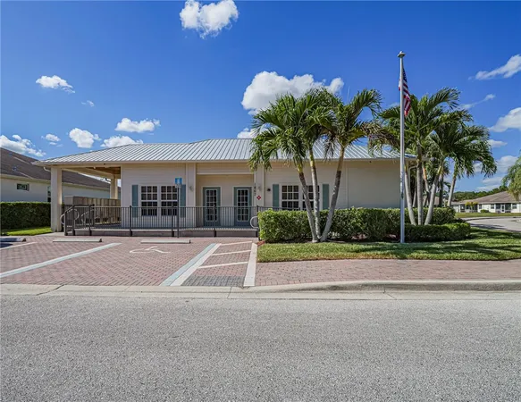 $359,500 | 7473 White Oak Lane, Vero Beach, FL 32966