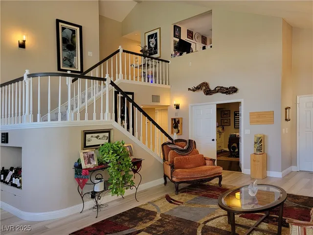 $1,150,000 | 3020 West Waterside Circle, Las Vegas, NV 89117