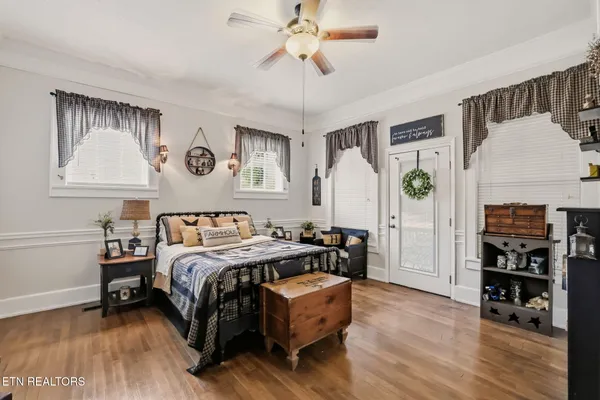 $469,000 | 518 North Main Street, Clinton, TN 37716