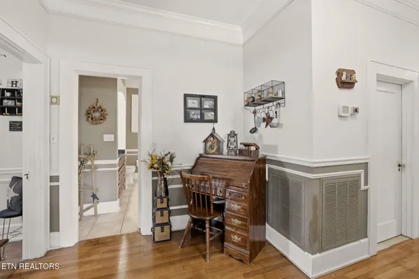 $469,000 | 518 North Main Street, Clinton, TN 37716