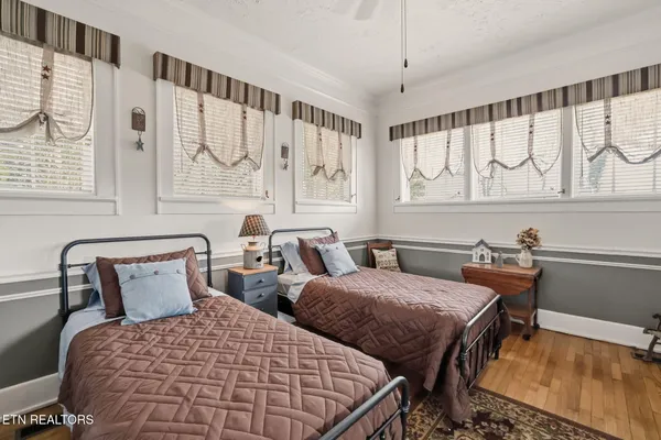 $469,000 | 518 North Main Street, Clinton, TN 37716