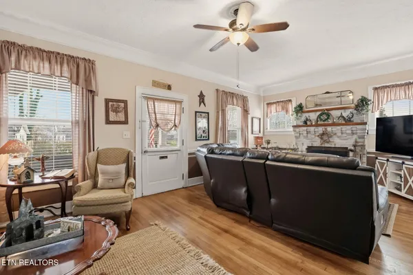 $469,000 | 518 North Main Street, Clinton, TN 37716