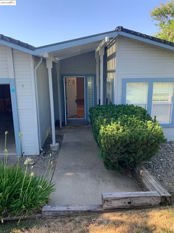 $240,000 | 12800 Honey Locust Court, Unit 4, Sonora, CA 95370