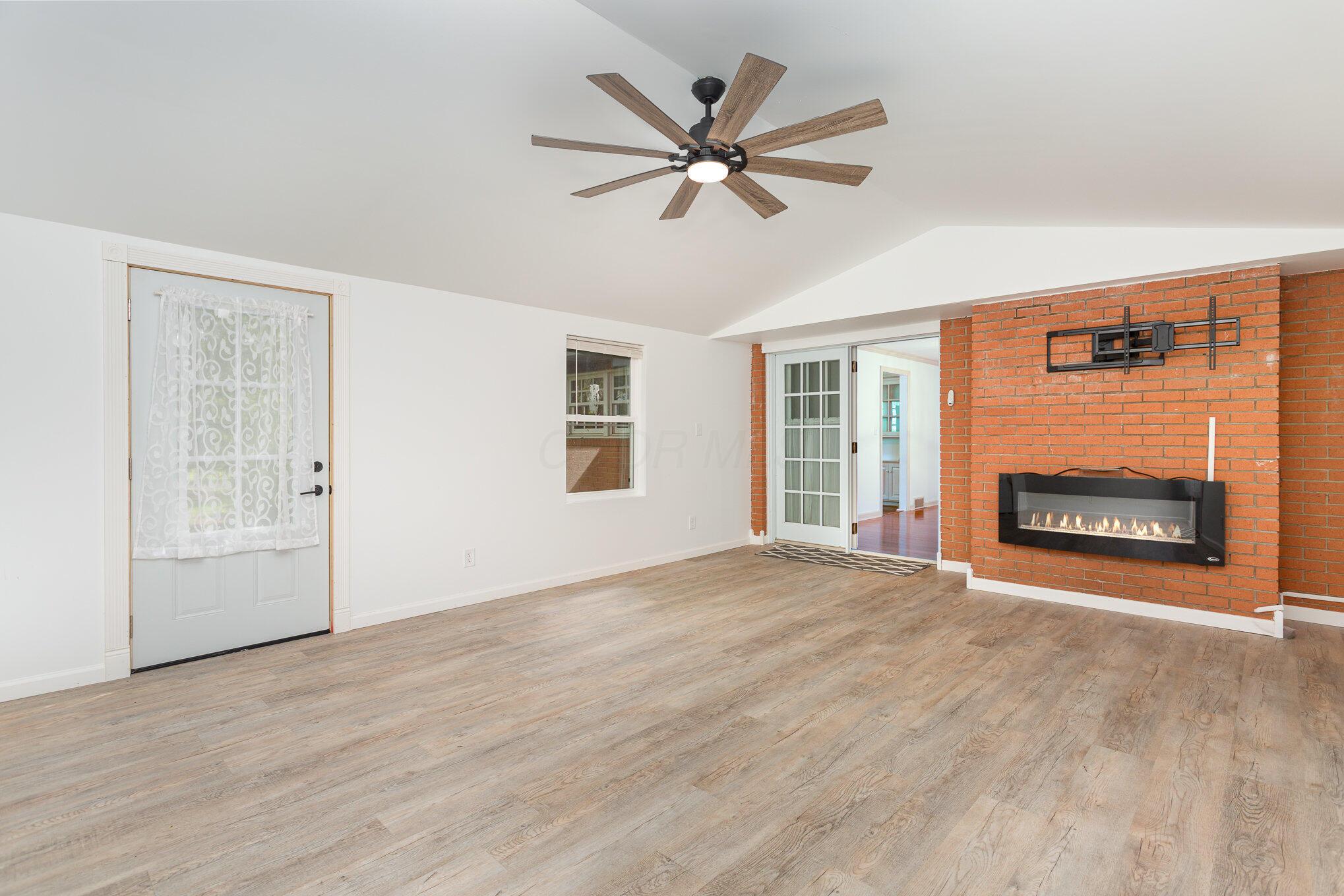 26976 Jackson Road Circleville, OH 43113 - Photo 20 of 69 019_8l9a9974-edit_613