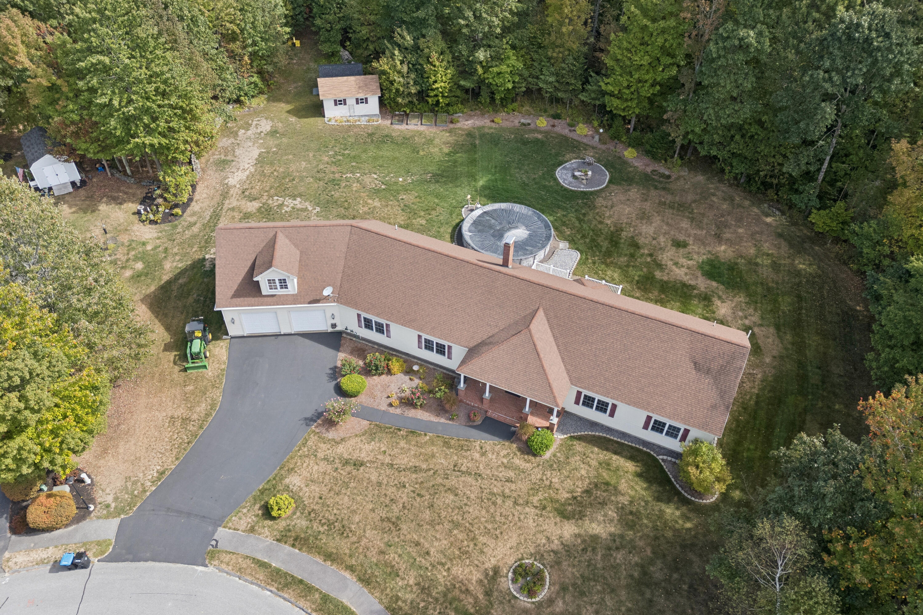 29 Victoria Lane Windham, ME 04062 - Photo 43 of 58 DJI_20250918110544_0257_D