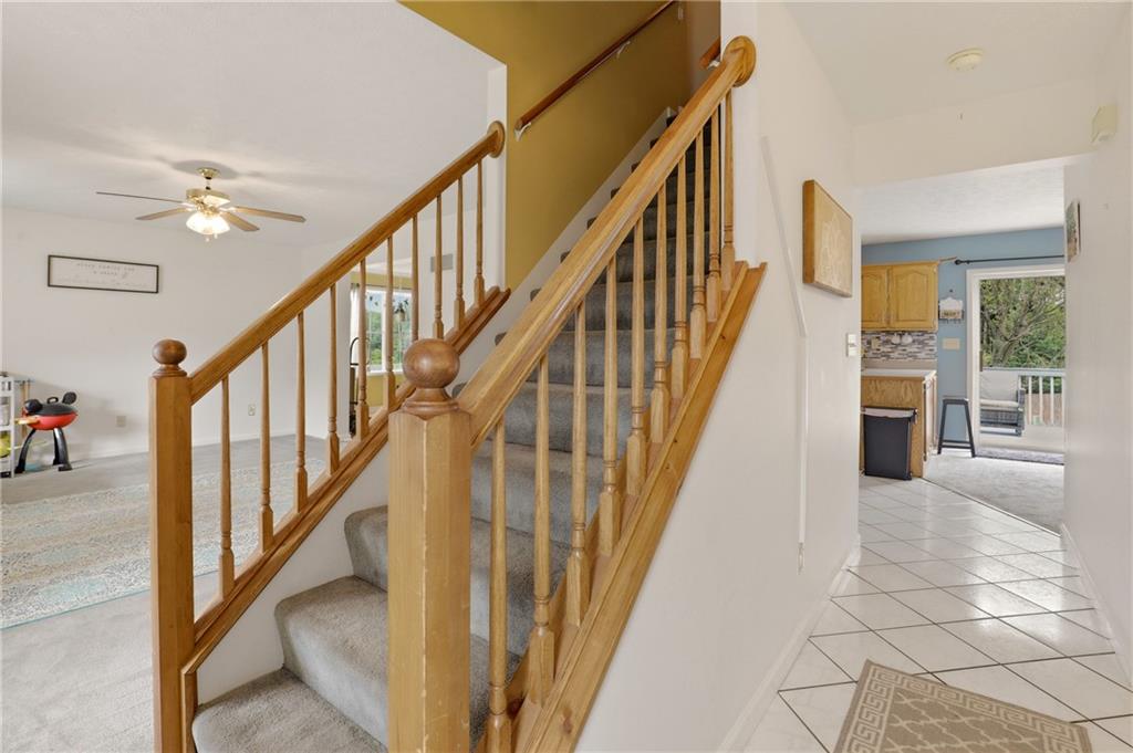 104 Rani Way Somerset, PA 15501 - Photo 3 of 47