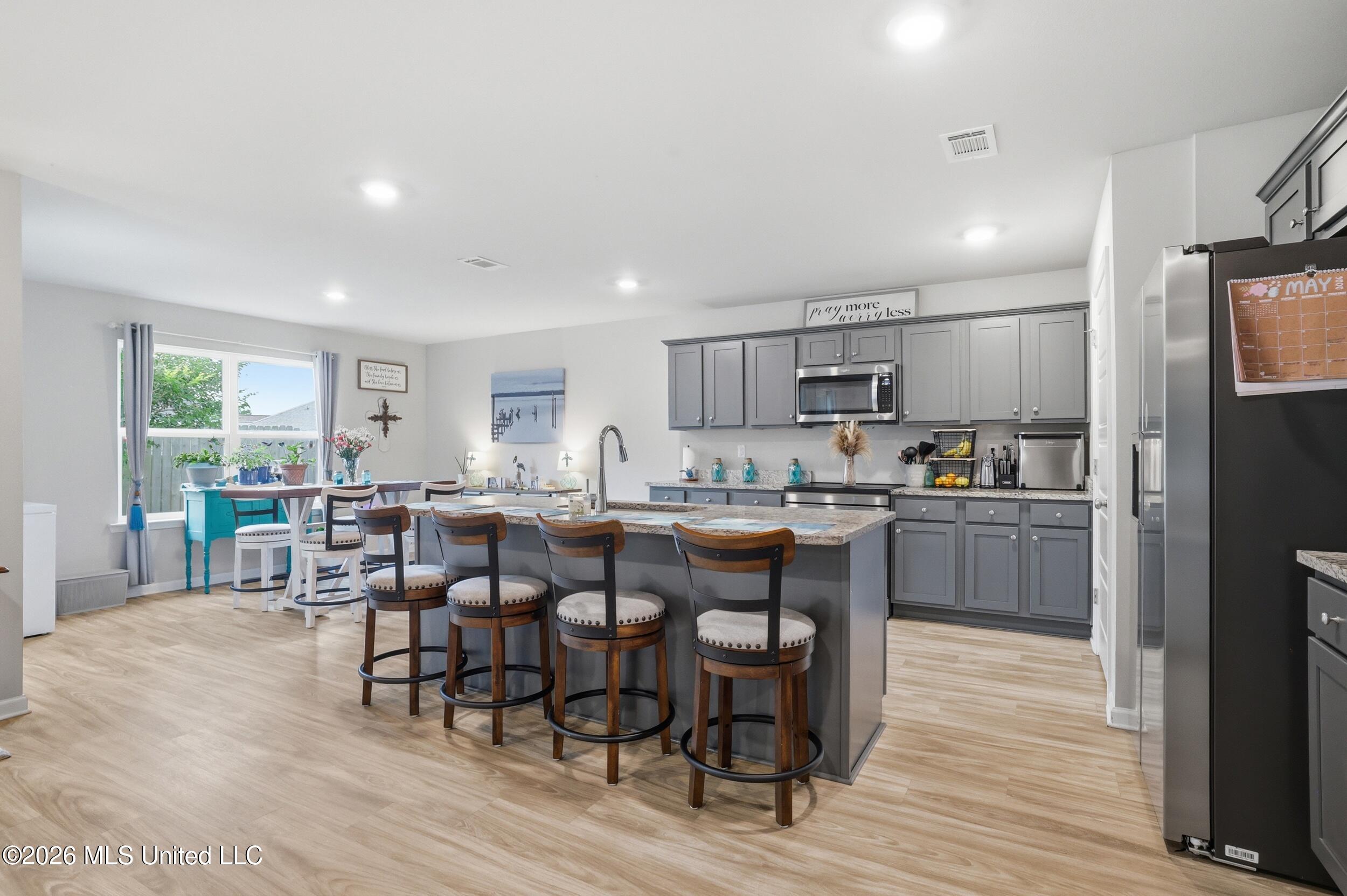 8257 Curry Road Biloxi, MS 39532 - Photo 17 of 49 R6__0951