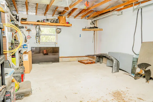 $440,000 | 6 Harold Place, Manchester Township, NJ 08759