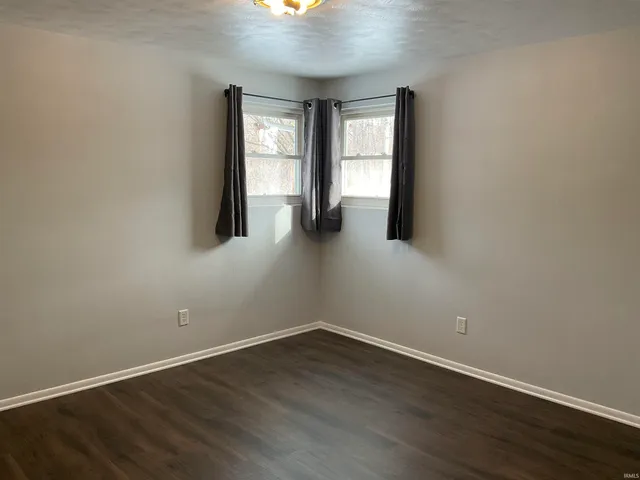 $1,500 | 7316 Riverton Drive, Fort Wayne, IN 46825