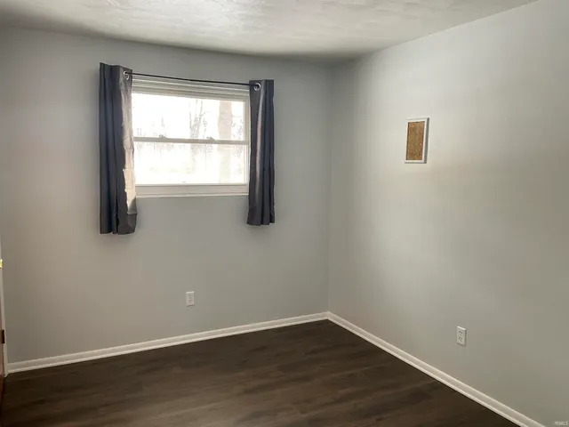 $1,500 | 7316 Riverton Drive, Fort Wayne, IN 46825