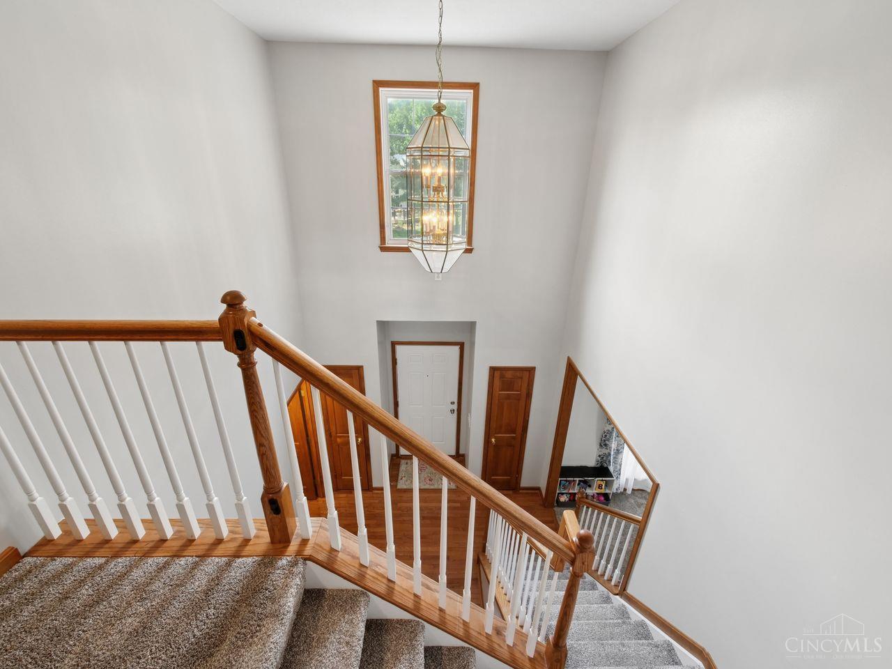 1074 Ridgepointe Drive Batavia, OH 45103 - Photo 8 of 77