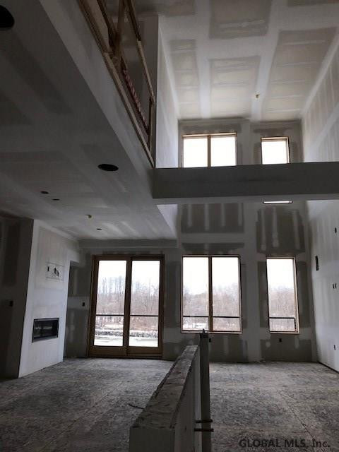 307 Harborside Drive Schenectady, NY 12305 - Photo 2 of 24 Photo 2