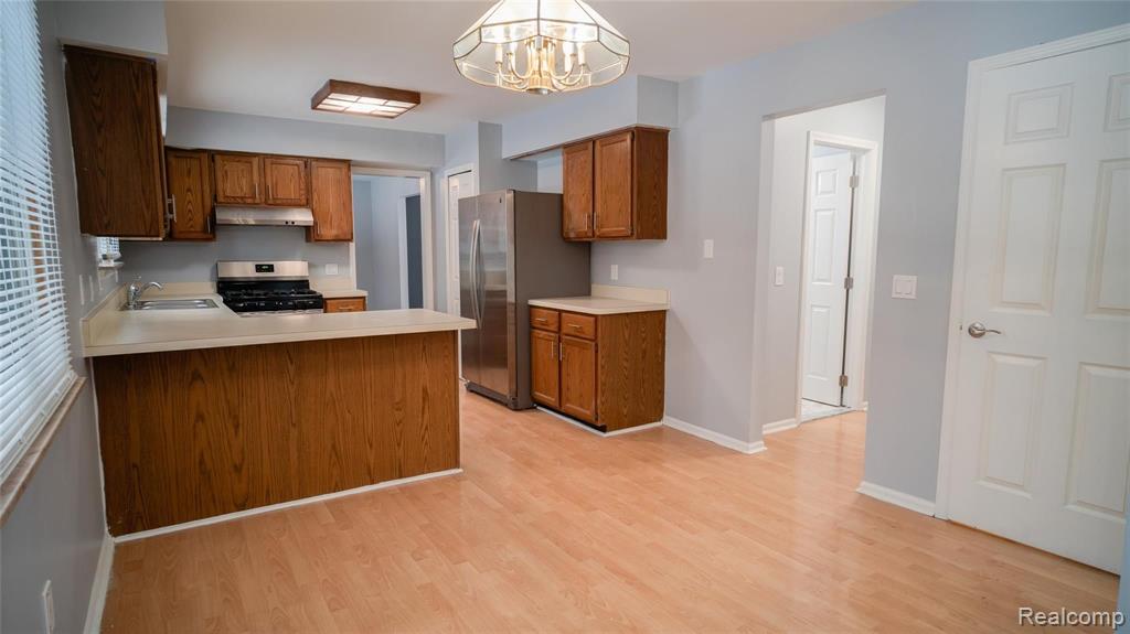 45930 Cider Mill Road Novi, MI 48374 - Photo 14 of 41