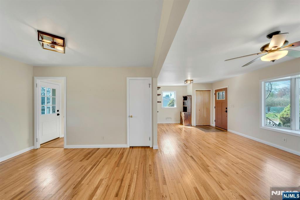 20 Kievit Road Wayne, NJ 07470 - Photo 15 of 49