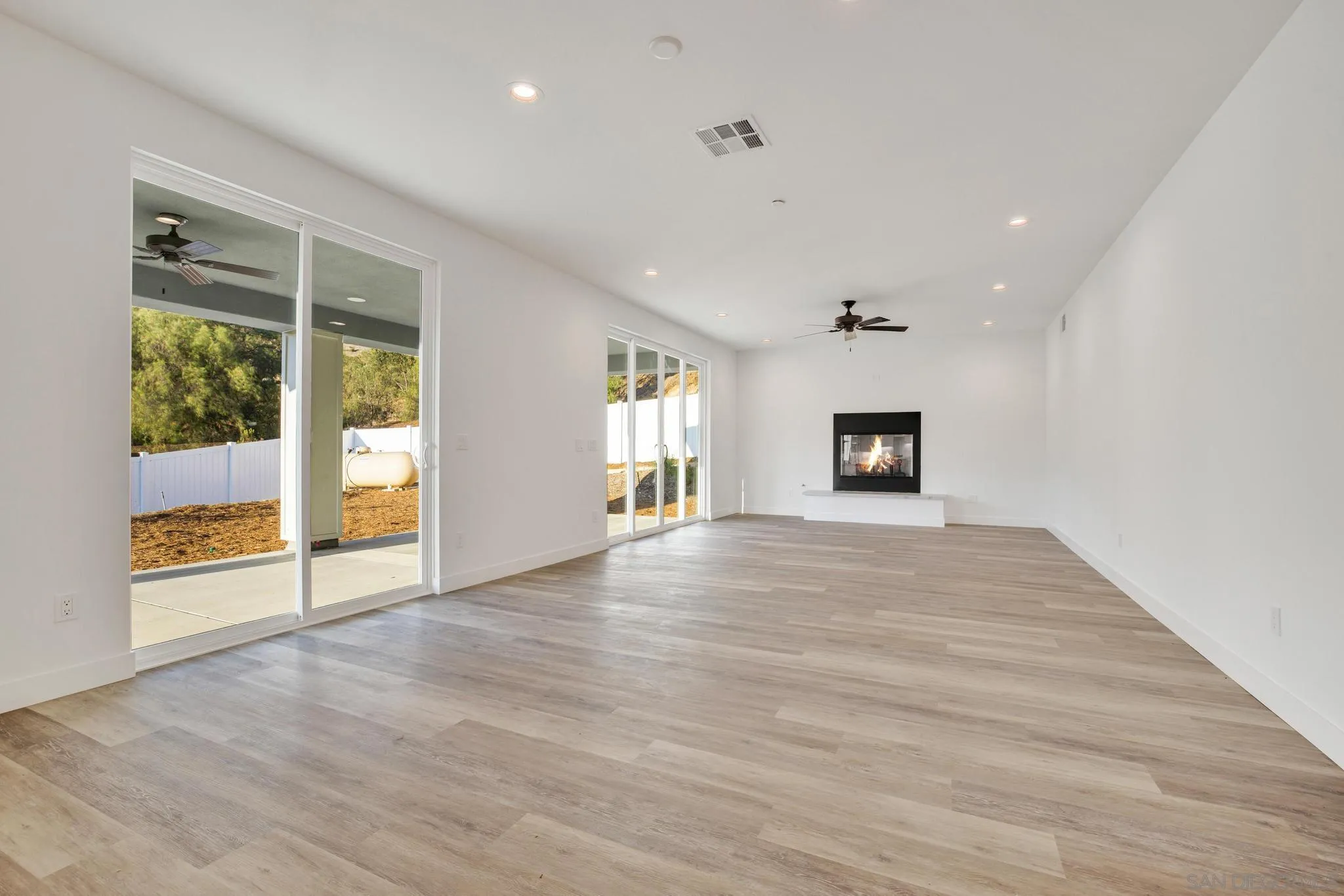 10230 Noble Way Santee, CA 92071 - Photo 23 of 46 Gallery Image 23