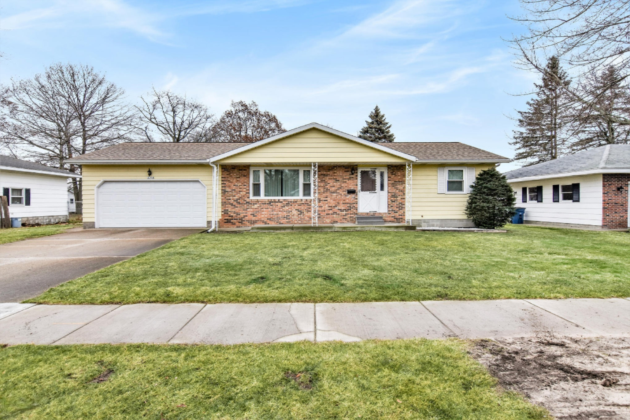 3154 Roosevelt Road Muskegon, MI 49441 - Photo 2 of 28 DSC_0457