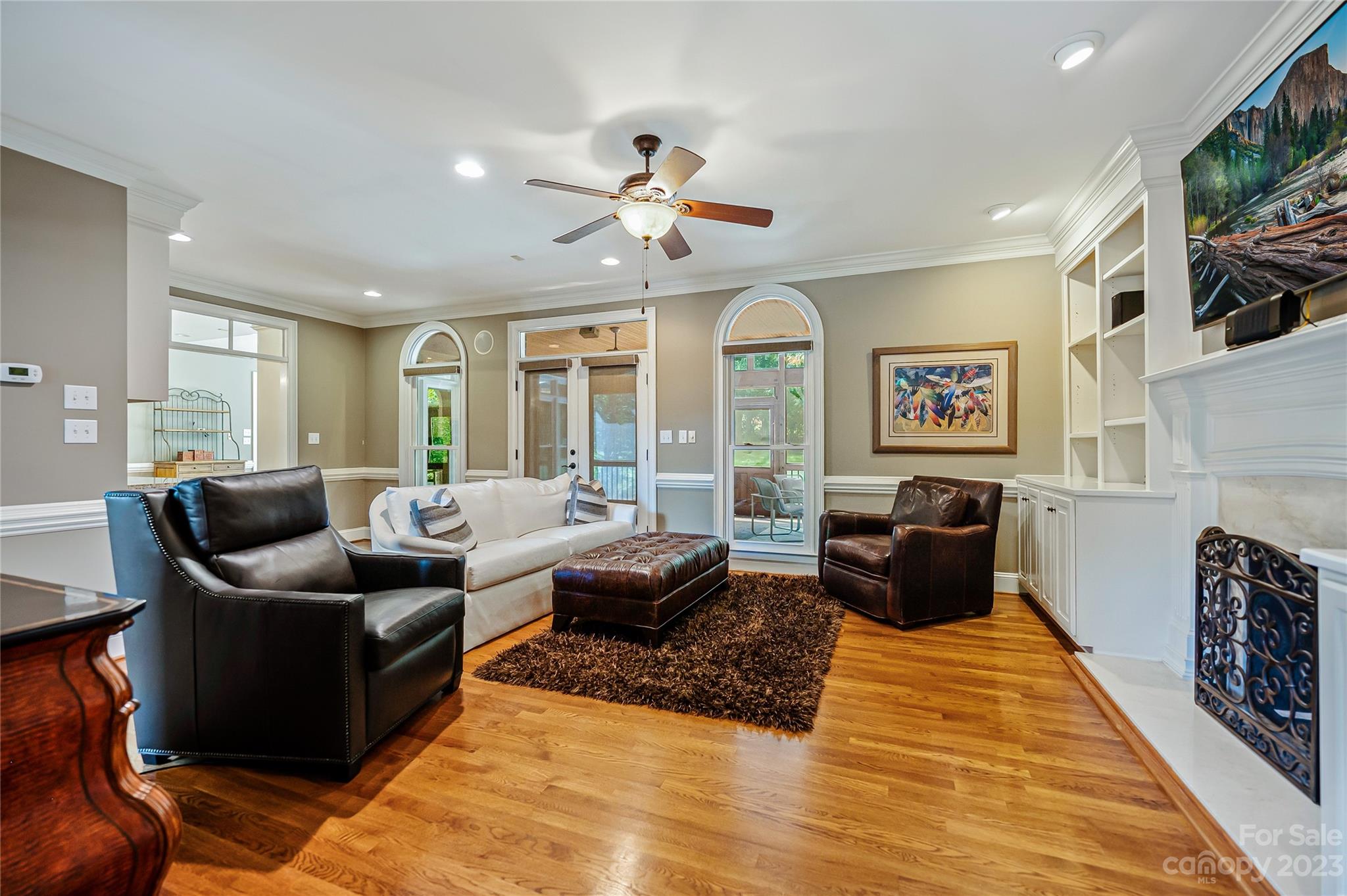 4517 Binfords Ridge Road Charlotte, NC 28226 - Photo 13 of 47 a living room with furniture rug and window