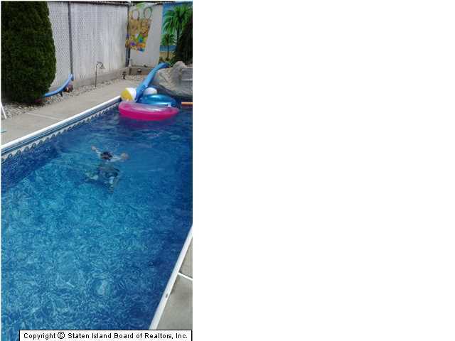 826 West Fingerboard Road Staten Island, NY 10305 - Photo 16 of 19 Additional Photo