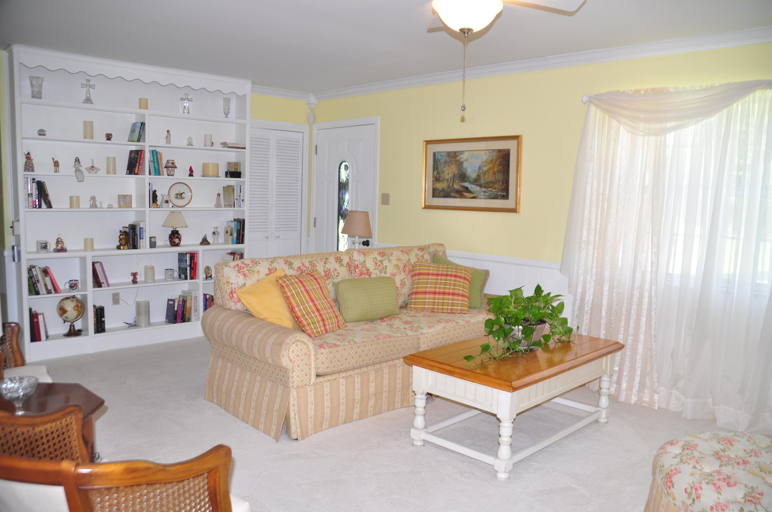 1213 Liberty Road West Liberty, KY 41472 - Photo 14 of 119 DSC_0068
