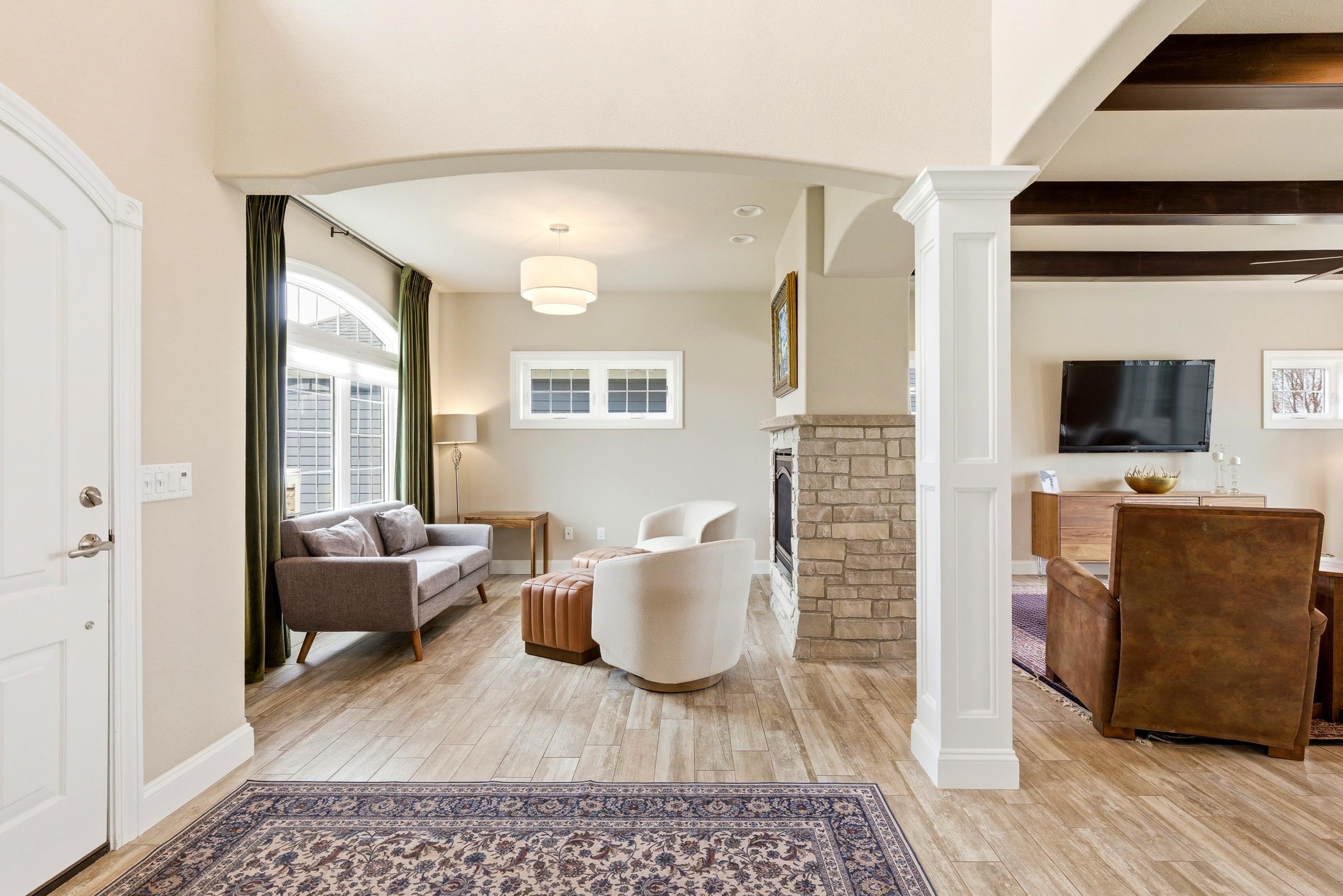 2505 Genevieve Way Waunakee, WI 53597 - Photo 11 of 50