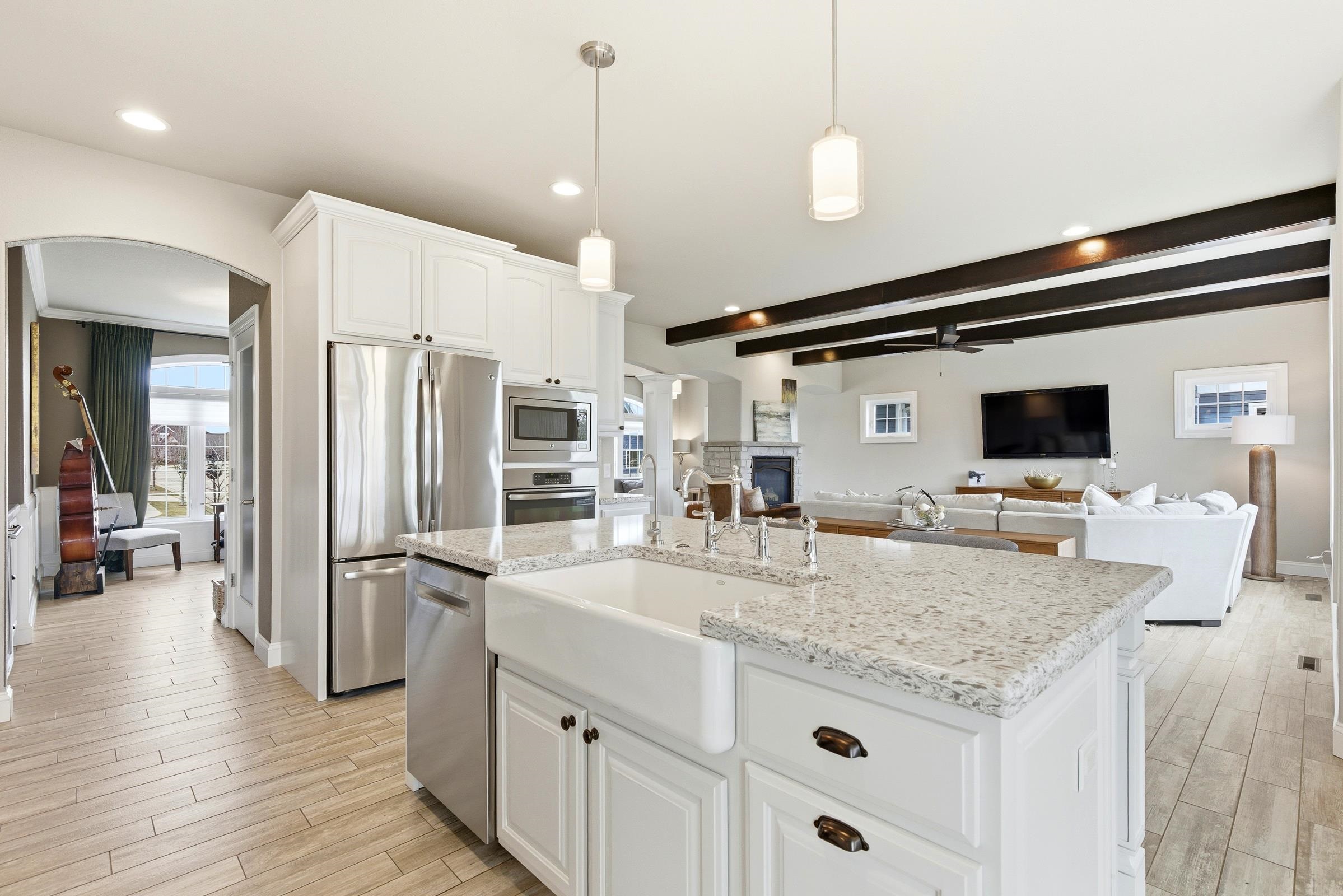 2505 Genevieve Way Waunakee, WI 53597 - Photo 20 of 50