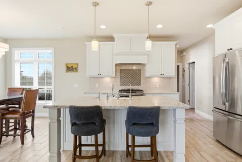 $915,000 | 2505 Genevieve Way, Waunakee, WI 53597