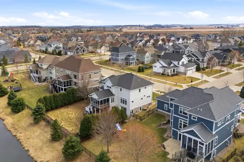$915,000 | 2505 Genevieve Way, Waunakee, WI 53597