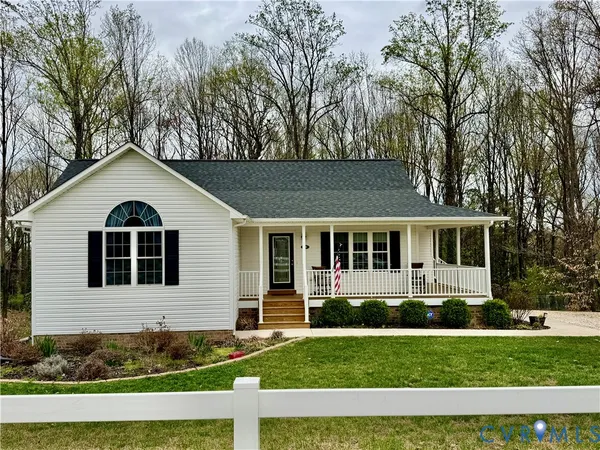 $344,900 | 510 Oakleigh Avenue, Appomattox, VA 24522