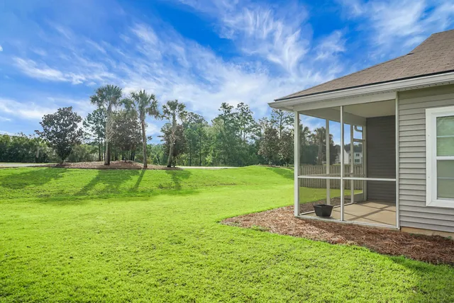 $340,000 | 102 Chaste Tree Circle, Goose Creek, SC 29445