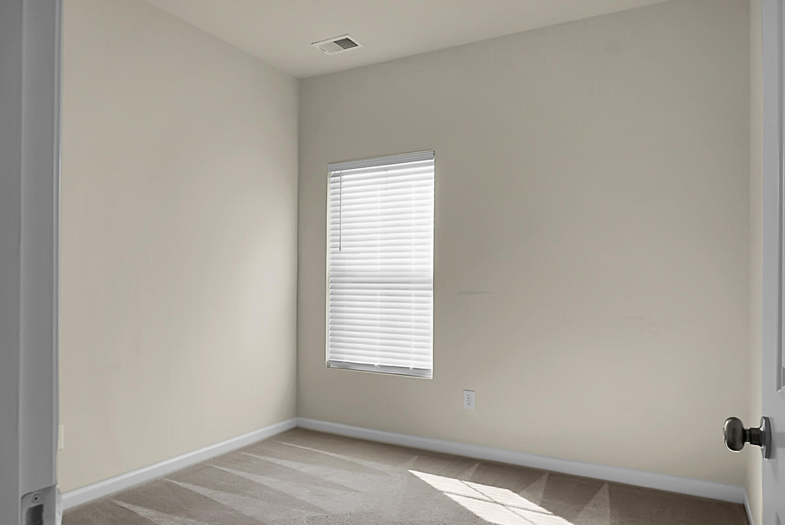 102 Chaste Tree Circle Goose Creek, SC 29445 - Photo 30 of 40 DSC07685