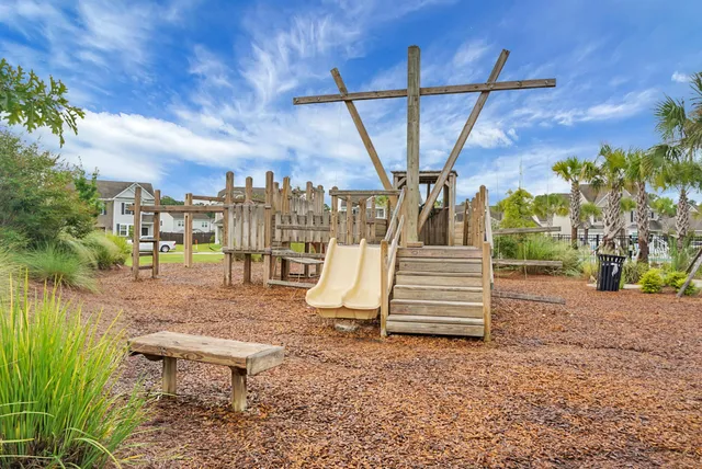 $340,000 | 102 Chaste Tree Circle, Goose Creek, SC 29445