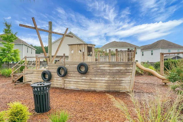 $340,000 | 102 Chaste Tree Circle, Goose Creek, SC 29445